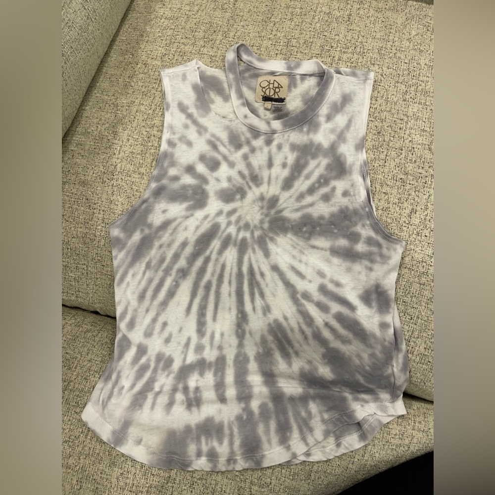 Grey and white tie dye chaser tshirt. Size large